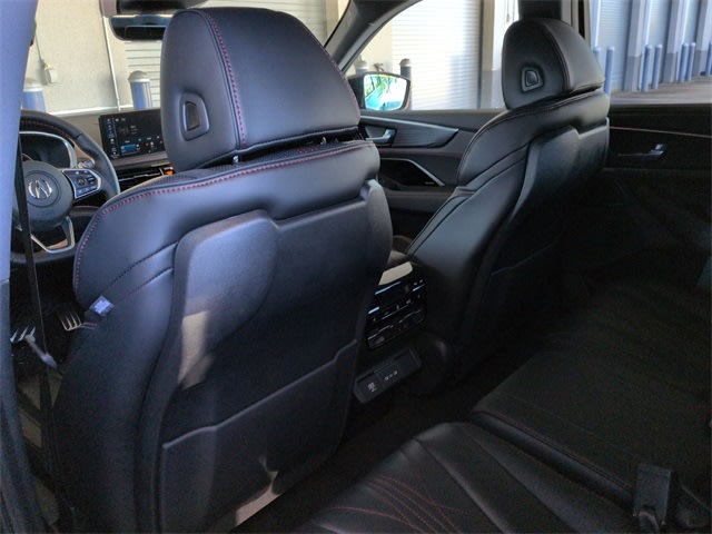 Thumbnail: 2026 Acura MDX - 13