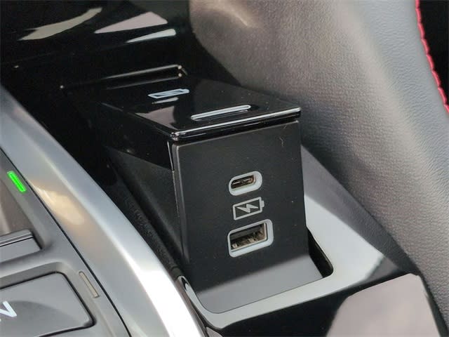 Thumbnail: 2023 Acura MDX - 35