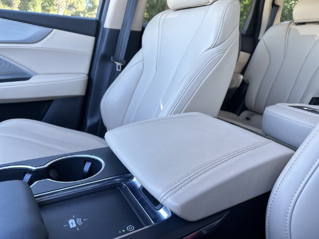 Thumbnail: 2023 Acura MDX - 36