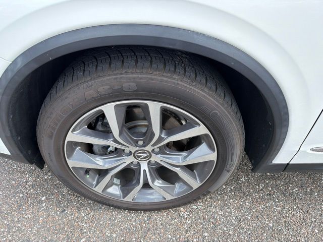 Thumbnail: 2023 Acura MDX - 6