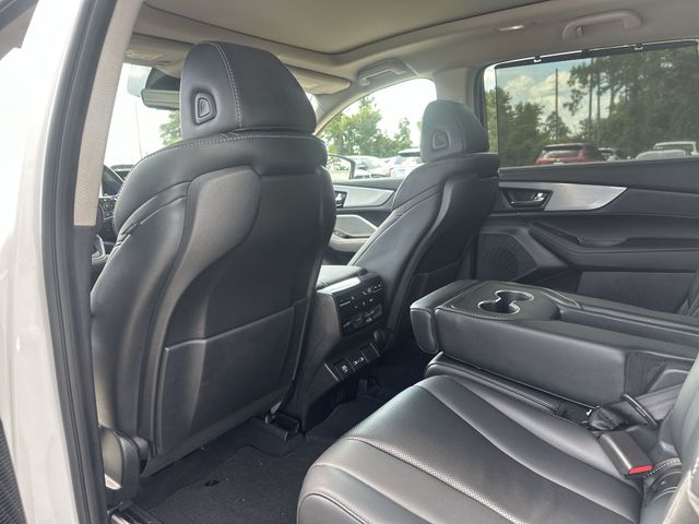 Thumbnail: 2023 Acura MDX - 13