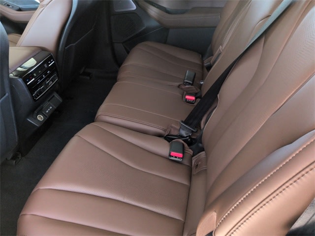 Thumbnail: 2026 Acura MDX - 30