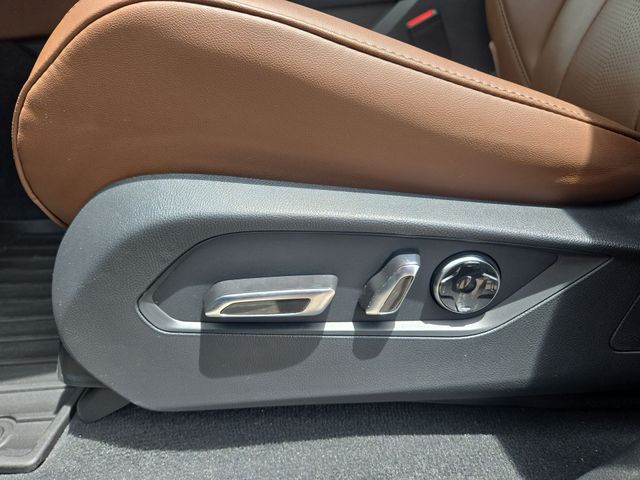 Thumbnail: 2025 Acura MDX - 27