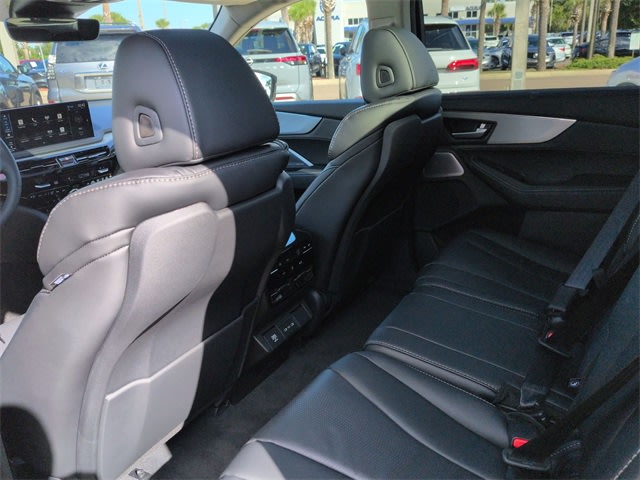 Thumbnail: 2026 Acura MDX - 13