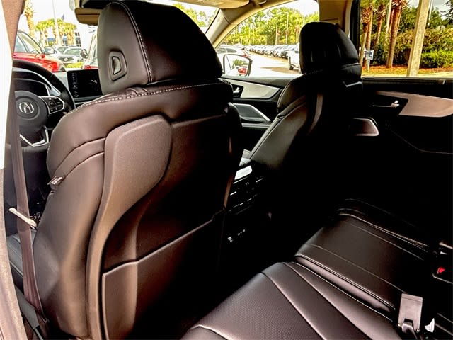 Thumbnail: 2026 Acura MDX - 13