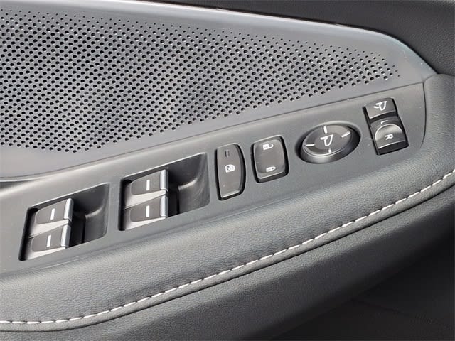 Thumbnail: 2026 Acura MDX - 40