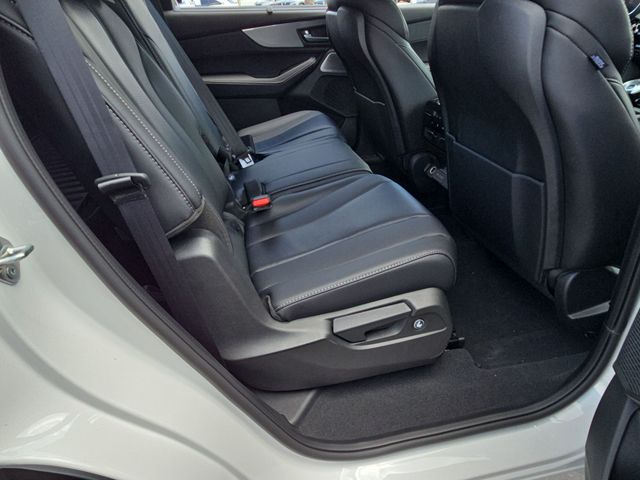 Thumbnail: 2026 Acura MDX - 25