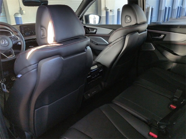 Thumbnail: 2026 Acura MDX - 13