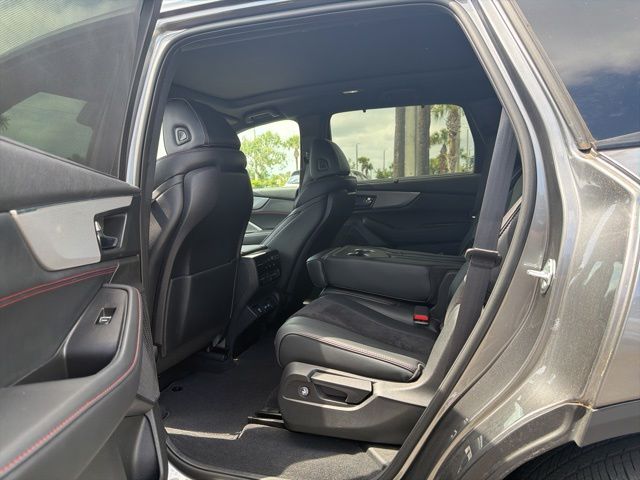 Thumbnail: 2023 Acura MDX - 43