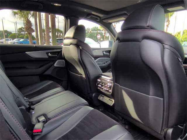 Thumbnail: 2025 Acura MDX - 13