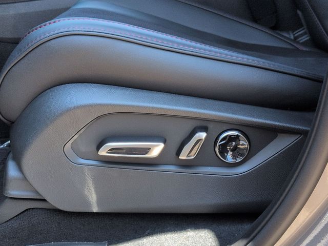 Thumbnail: 2026 Acura MDX - 25