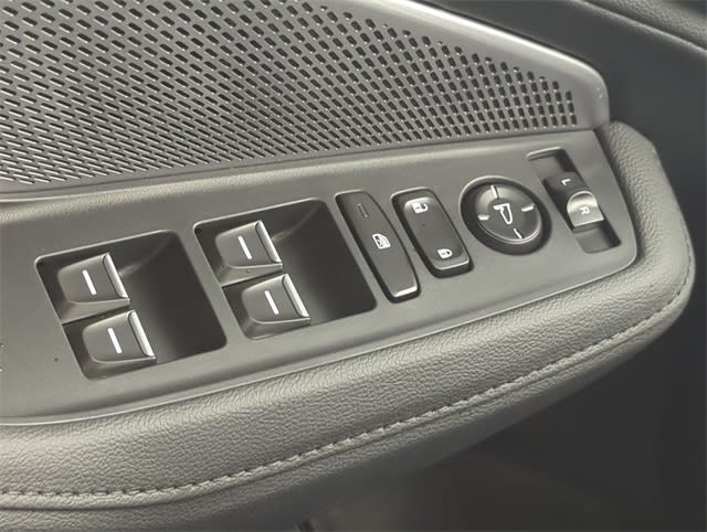 Thumbnail: 2026 Acura MDX - 42