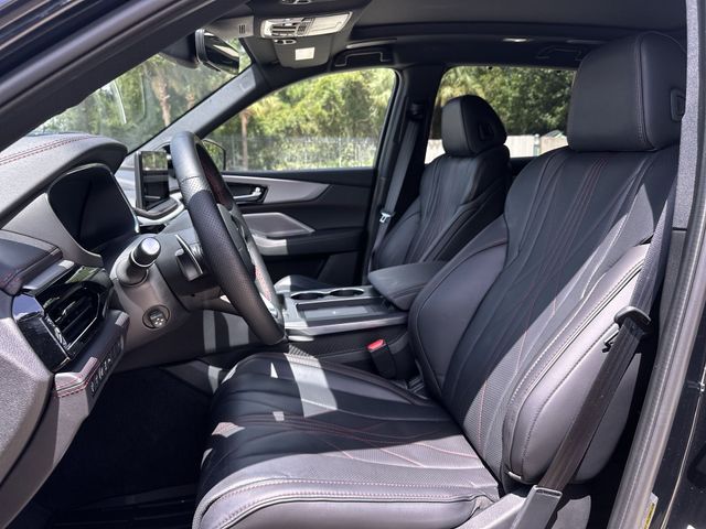 Thumbnail: 2026 Acura MDX - 12