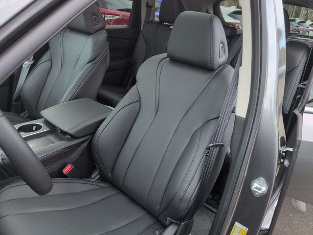 Thumbnail: 2026 Acura MDX - 11