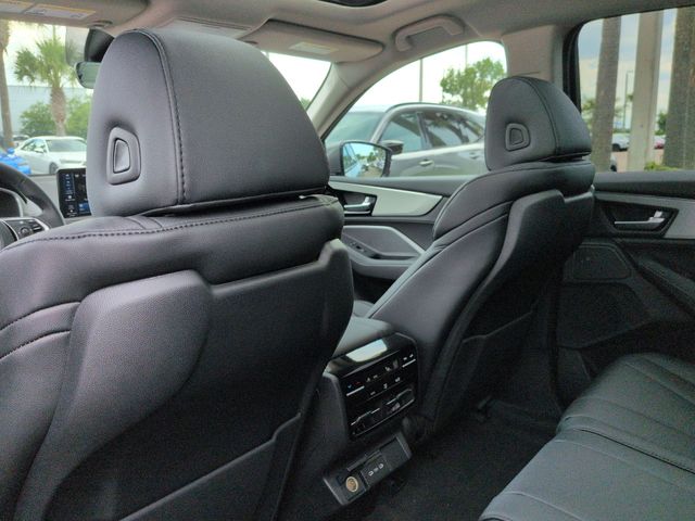 Thumbnail: 2026 Acura MDX - 13