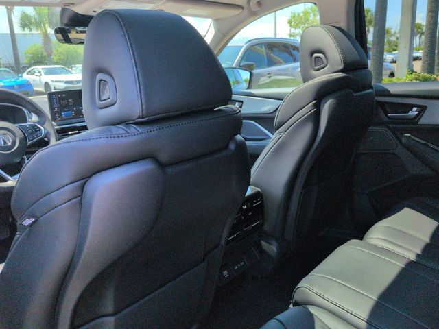 Thumbnail: 2026 Acura MDX - 12