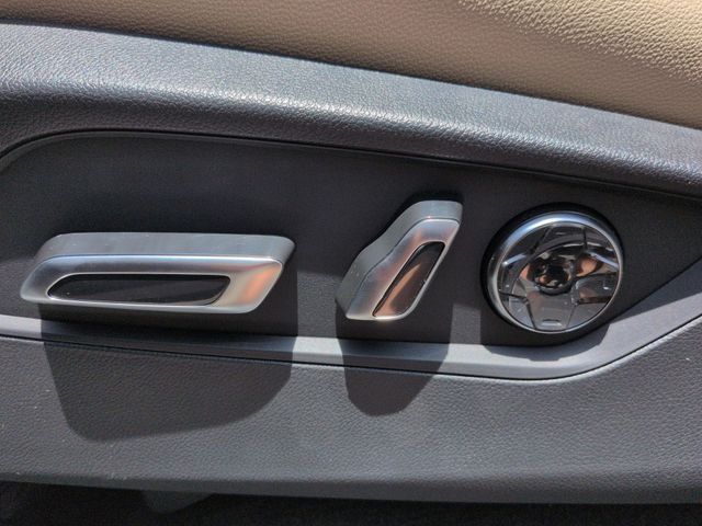 Thumbnail: 2026 Acura MDX - 26