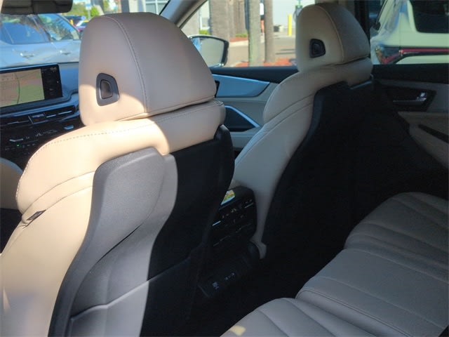 Thumbnail: 2026 Acura MDX - 12