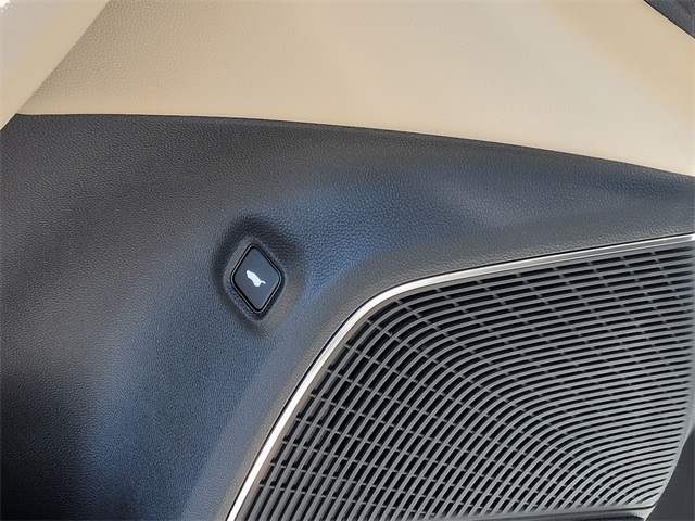 Thumbnail: 2026 Acura MDX - 38