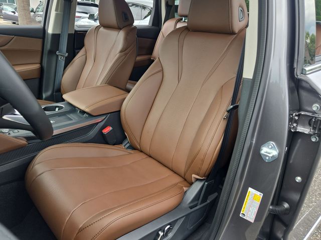 Thumbnail: 2026 Acura MDX - 12