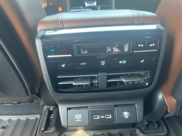 2022 Acura MDX Advance 19