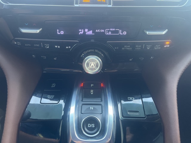 2022 Acura MDX Advance 25