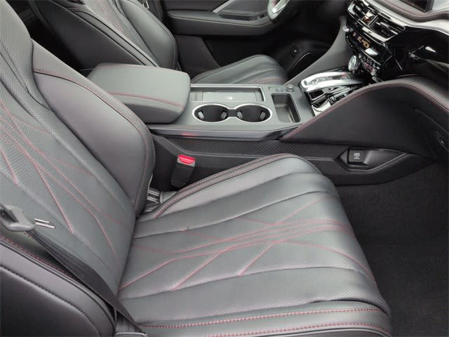 Thumbnail: 2026 Acura MDX - 32