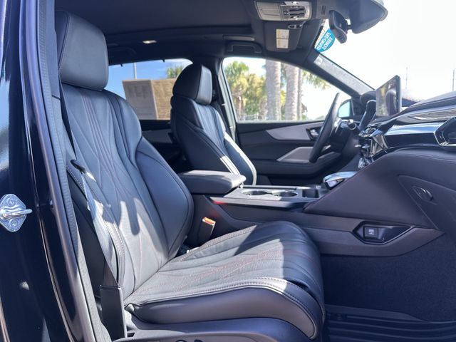 Thumbnail: 2026 Acura MDX - 33
