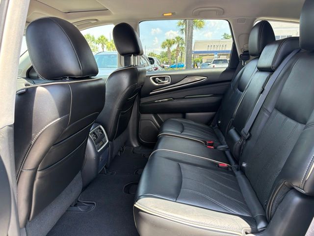 Thumbnail: 2016 INFINITI QX60 - 7