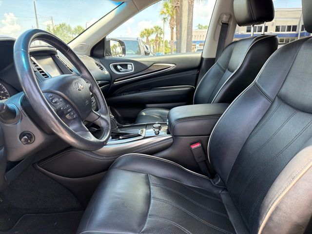 Thumbnail: 2016 INFINITI QX60 - 6
