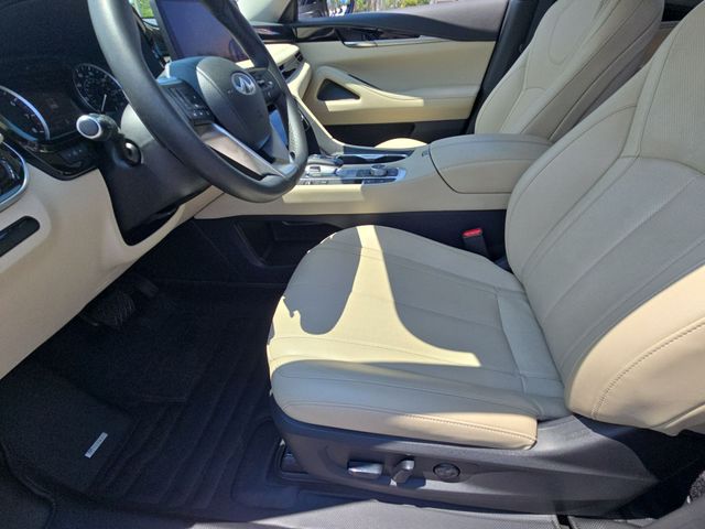 Thumbnail: 2023 INFINITI QX60 - 11