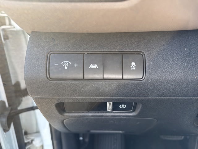 Thumbnail: 2022 Hyundai Santa Fe - 24