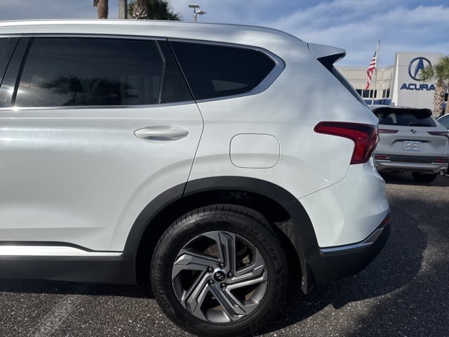 Thumbnail: 2022 Hyundai Santa Fe - 16