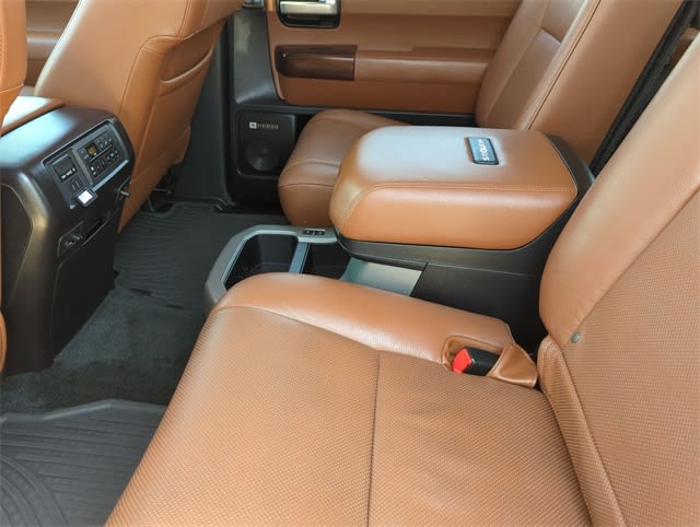 Thumbnail: 2014 Toyota Sequoia - 12