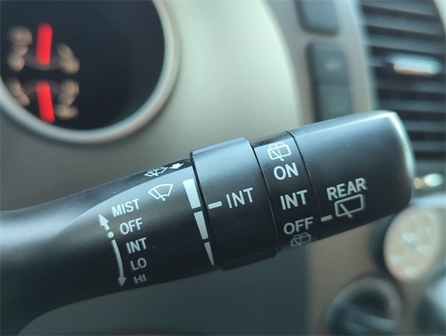 Thumbnail: 2014 Toyota Sequoia - 17