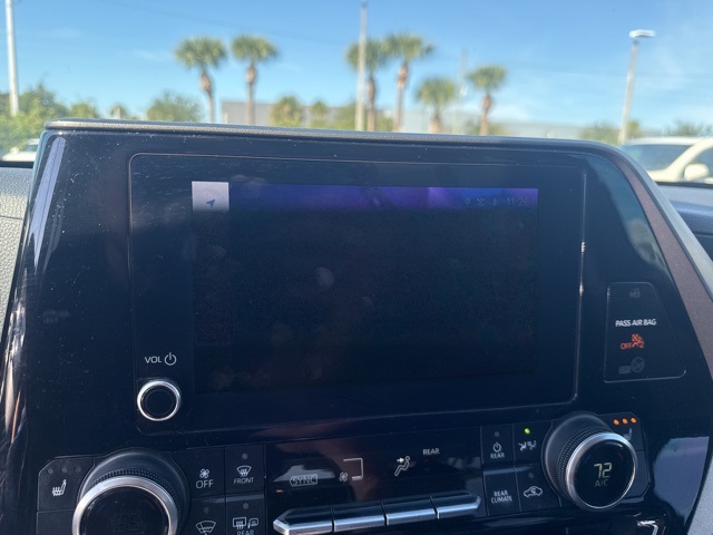 Thumbnail: 2023 Toyota Highlander - 7