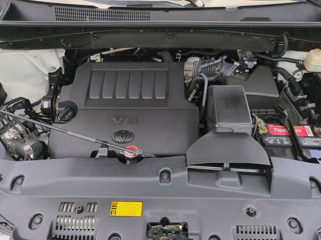 Thumbnail: 2016 Toyota Highlander - 9