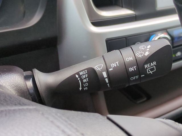 Thumbnail: 2016 Toyota Highlander - 34
