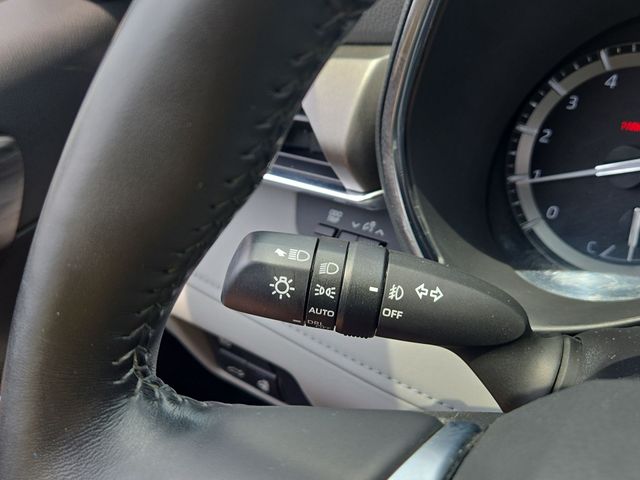 Thumbnail: 2021 Toyota Highlander - 30