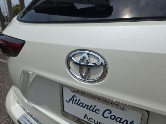 Thumbnail: 2021 Toyota Highlander - 7
