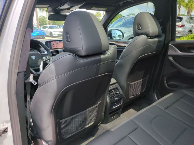 Thumbnail: 2021 BMW X3 - 13