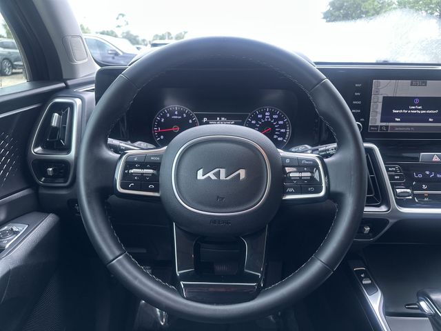 Thumbnail: 2022 Kia Sorento - 10