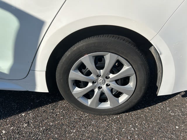 Thumbnail: 2023 Toyota Corolla - 4