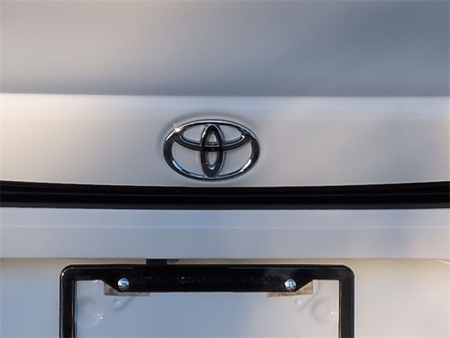 Thumbnail: 2023 Toyota Corolla - 26