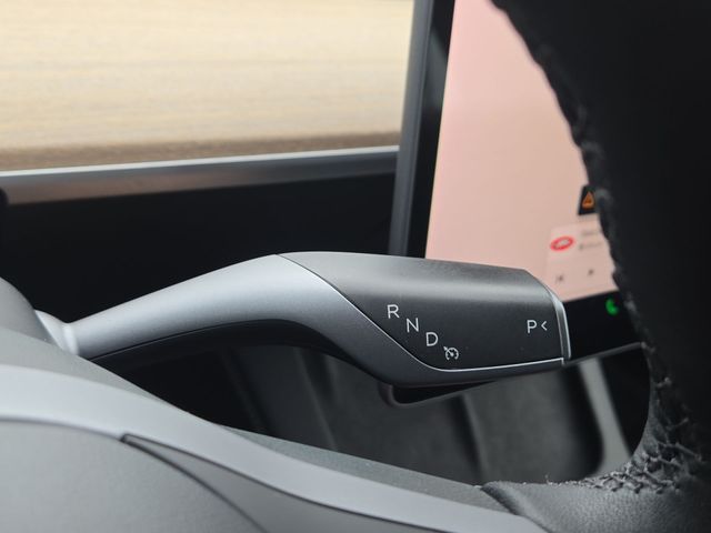 Thumbnail: 2023 Tesla Model 3 - 26