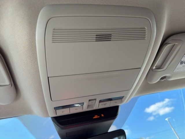 Thumbnail: 2023 Mazda CX-50 - 16