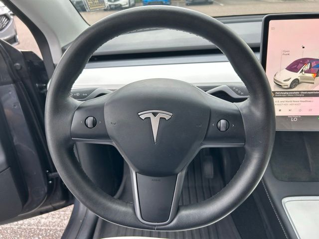 Thumbnail: 2023 Tesla Model Y - 7