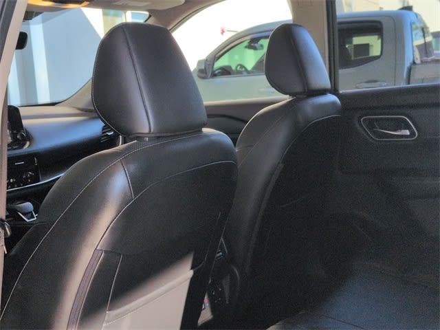 Thumbnail: 2023 Nissan Rogue - 13