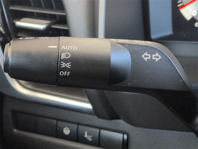 Thumbnail: 2023 Nissan Rogue - 34