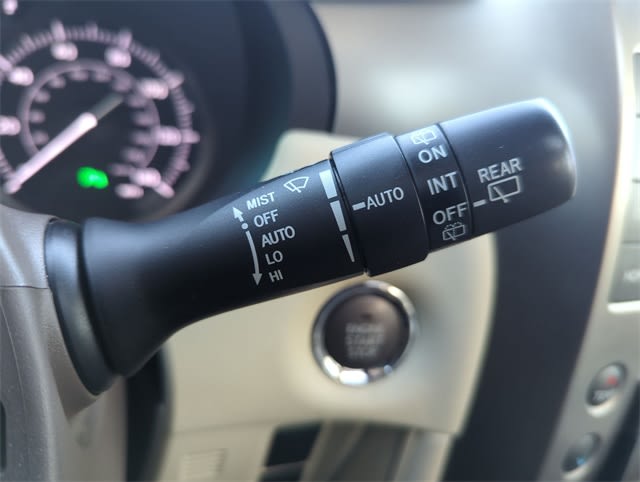 Thumbnail: 2015 Lexus GX - 15